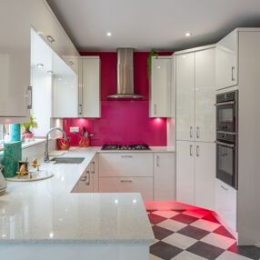 Blacktown Gardens, Marshfield. For sale with Clarke & Partners estate agent.